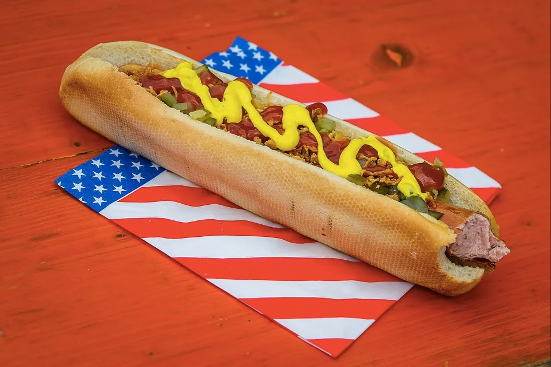 L'arme du crime : des hot-dogs
